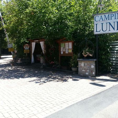 Camping Luni Marina di Massa Extérieur photo