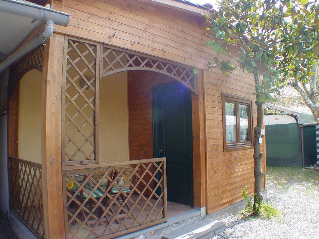Camping Luni Marina di Massa Extérieur photo